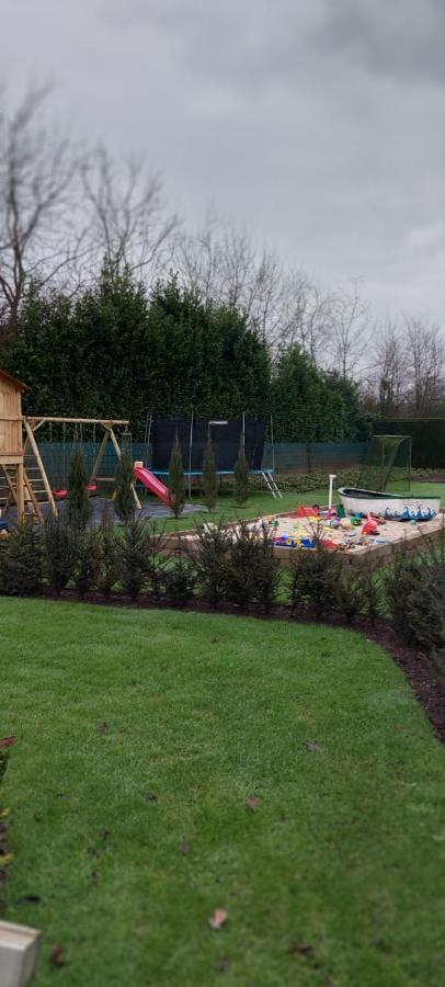 Urlaub Machen Direkt Am Irland Das Kinderparadies In Twisteden Im Grossen Garten Bei Privatleute Fur Maximal Sechs Personen Кевелар Екстер'єр фото