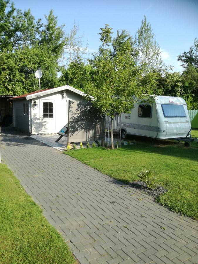 Urlaub Machen Direkt Am Irland Das Kinderparadies In Twisteden Im Grossen Garten Bei Privatleute Fur Maximal Sechs Personen Кевелар Екстер'єр фото